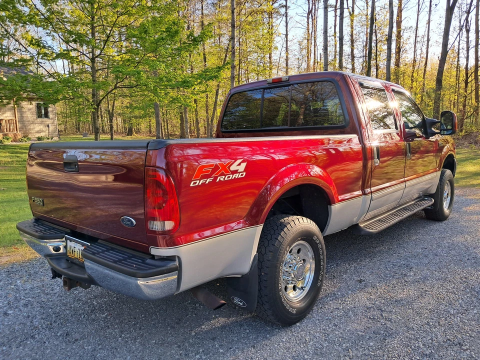 2004 Ford Super Duty 1st Gen - Image 11 of 31