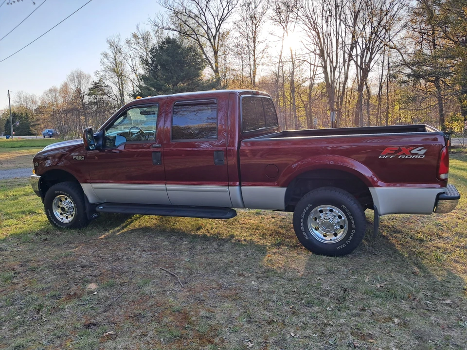 2004 Ford Super Duty 1st Gen - Image 9 of 31
