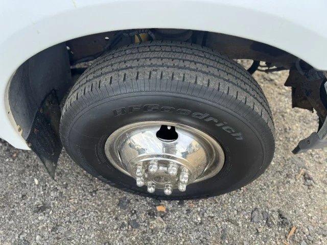2004 Ford Super Duty 1st Gen - Image 3 of 13