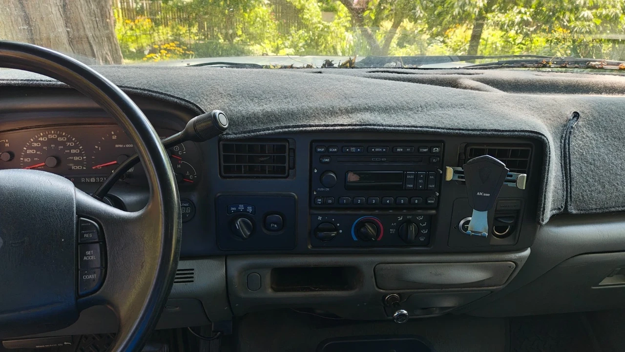 2004 Ford Super Duty 1st Gen - Image 9 of 20