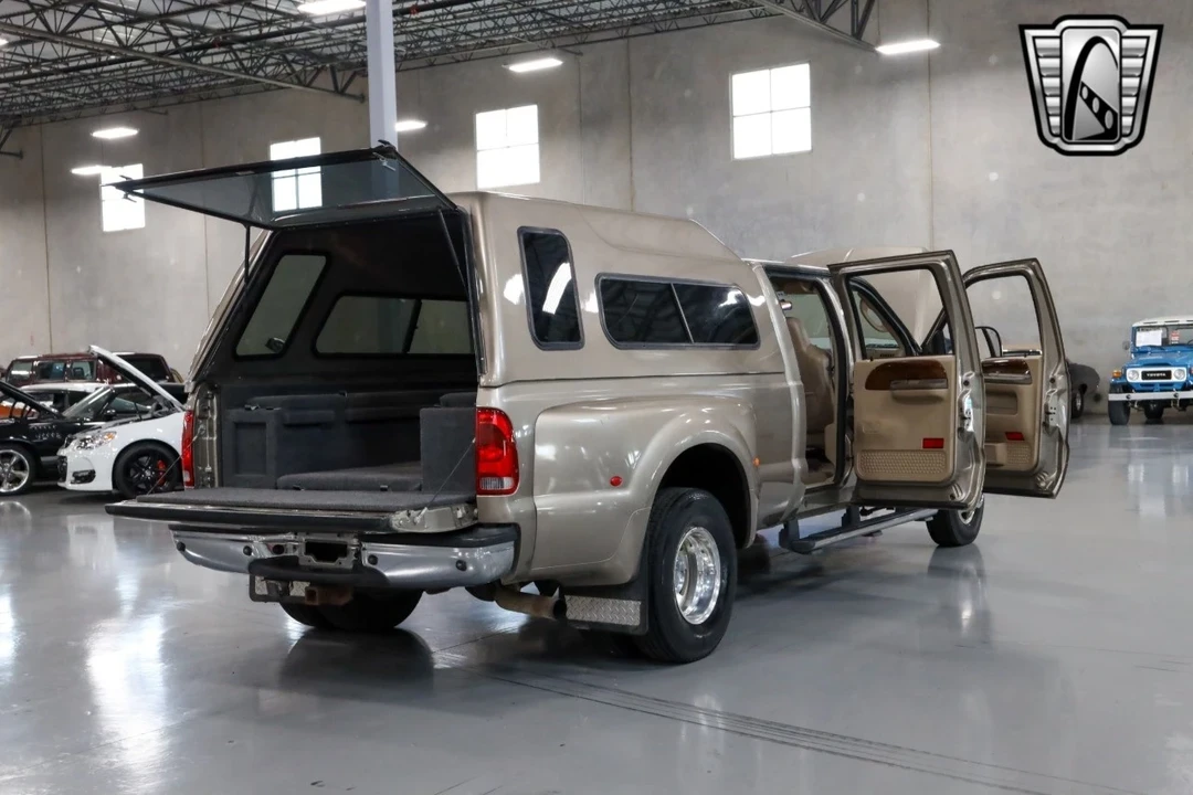 2004 Ford Super Duty 1st Gen - Image 13 of 21
