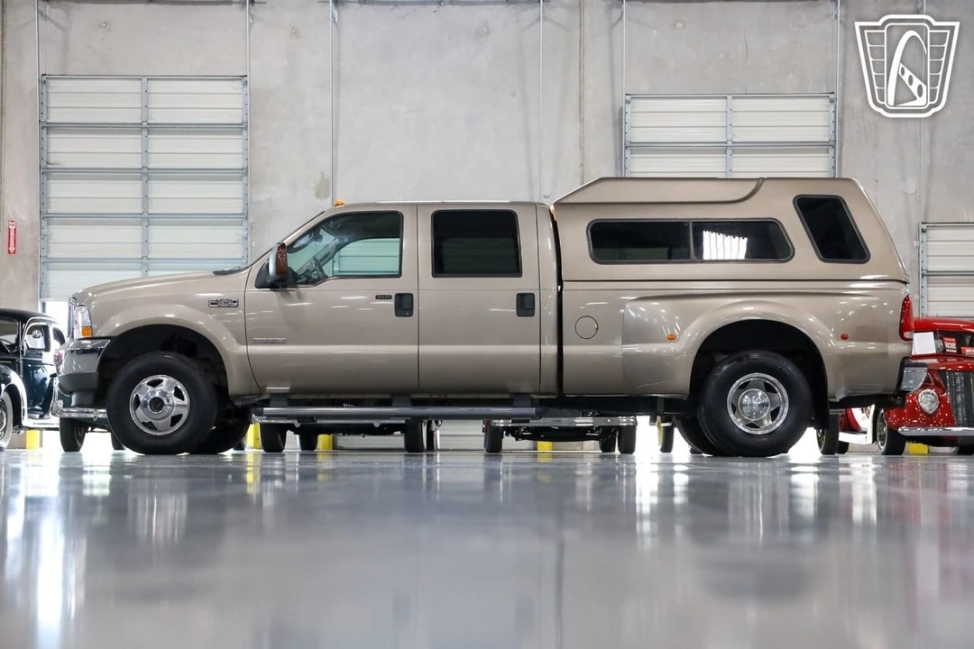 2004 Ford Super Duty 1st Gen - Image 13 of 21