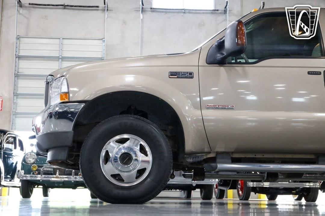 2004 Ford Super Duty 1st Gen - Image 16 of 21