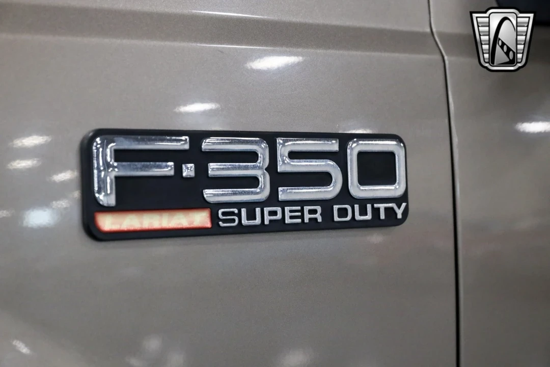 2004 Ford Super Duty 1st Gen - Image 10 of 12
