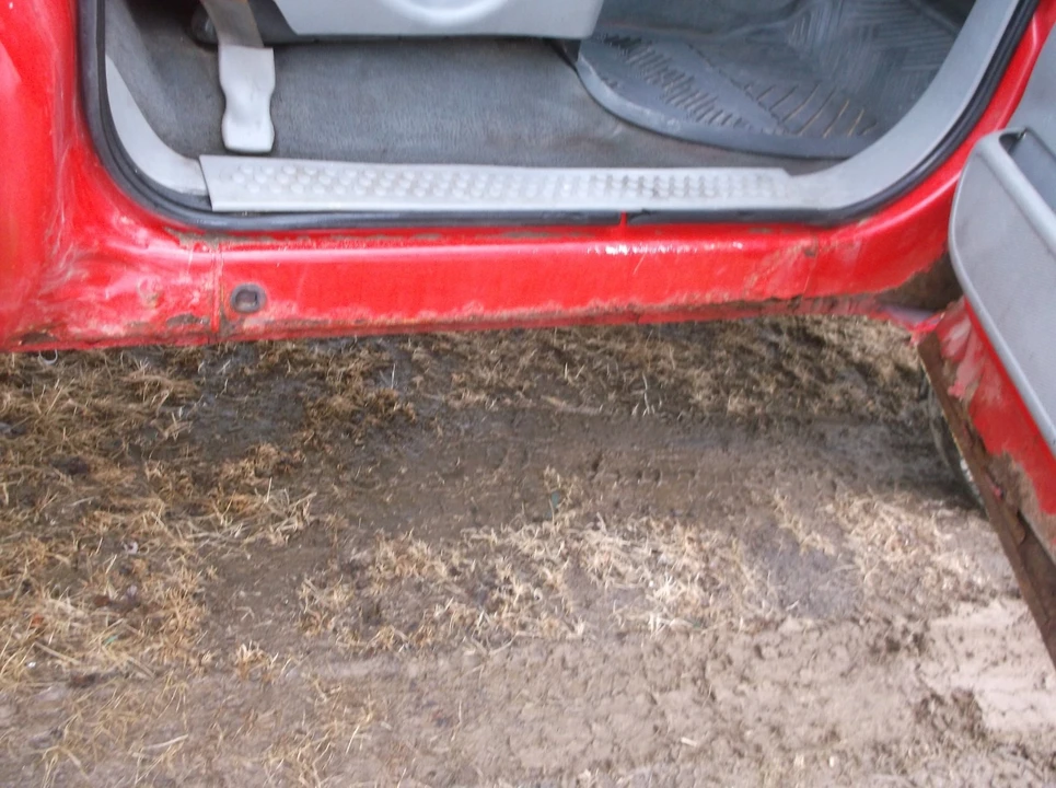 2004 Ford Super Duty 1st Gen - Image 16 of 19
