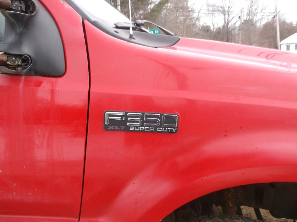 2004 Ford Super Duty 1st Gen - Image 8 of 19