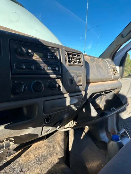 2004 Ford Super Duty 1st Gen - Image 14 of 16