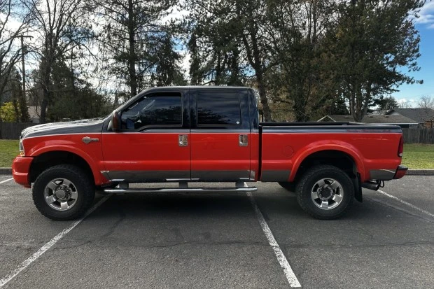 2004 Ford Super Duty 1st Gen - Image 3 of 8