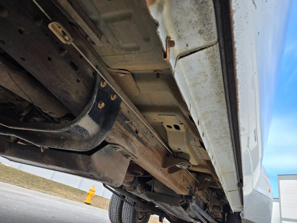 2004 Ford Super Duty 1st Gen - Image 16 of 21