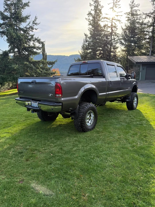 2004 Ford Super Duty 1st Gen - Image 17 of 31