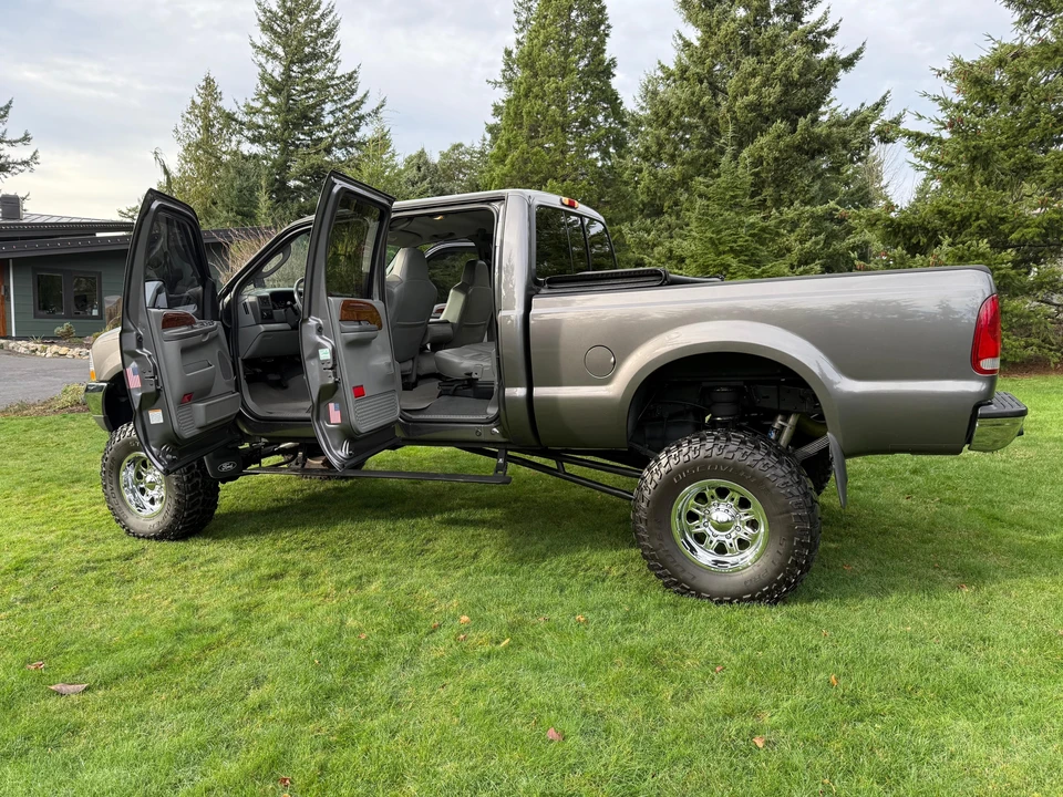 2004 Ford Super Duty 1st Gen - Image 21 of 31