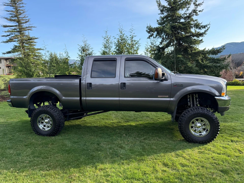 2004 Ford Super Duty 1st Gen - Image 18 of 31