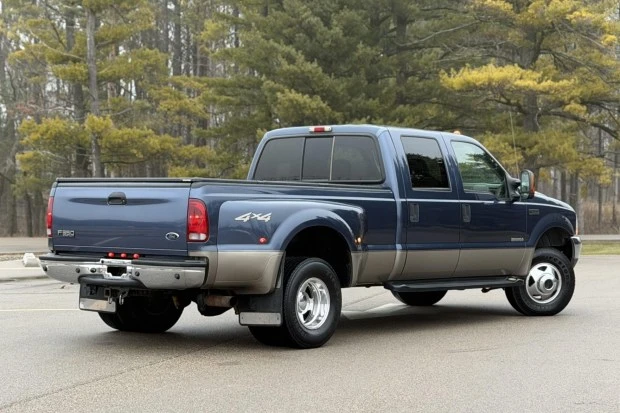 2004 Ford Super Duty 1st Gen - Image 2 of 7