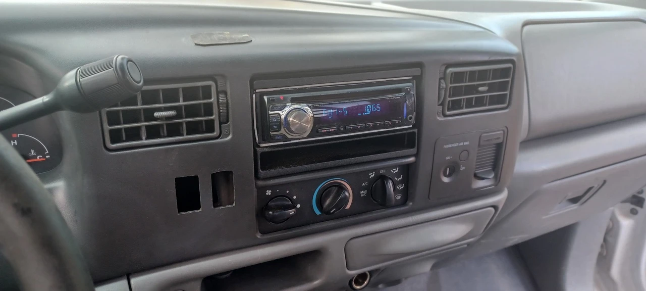 2004 Ford Super Duty 1st Gen - Image 16 of 21