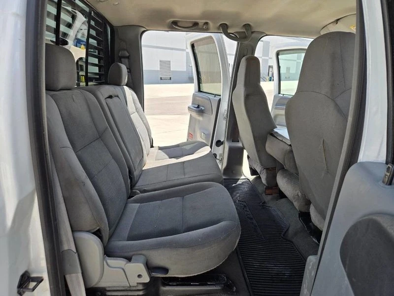 2004 Ford Super Duty 1st Gen - Image 9 of 12