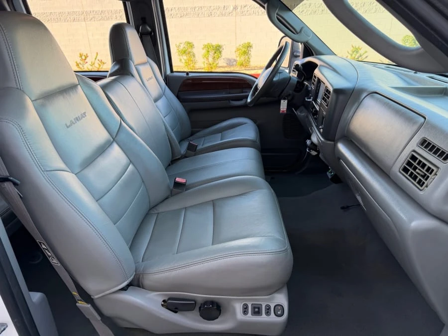 2004 Ford Super Duty 1st Gen - Image 12 of 19