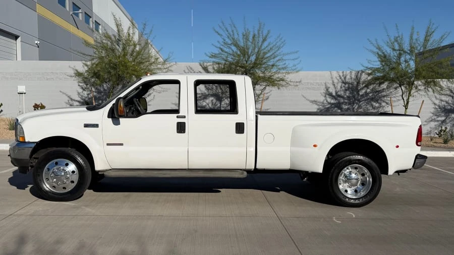 2004 Ford Super Duty 1st Gen - Image 2 of 19