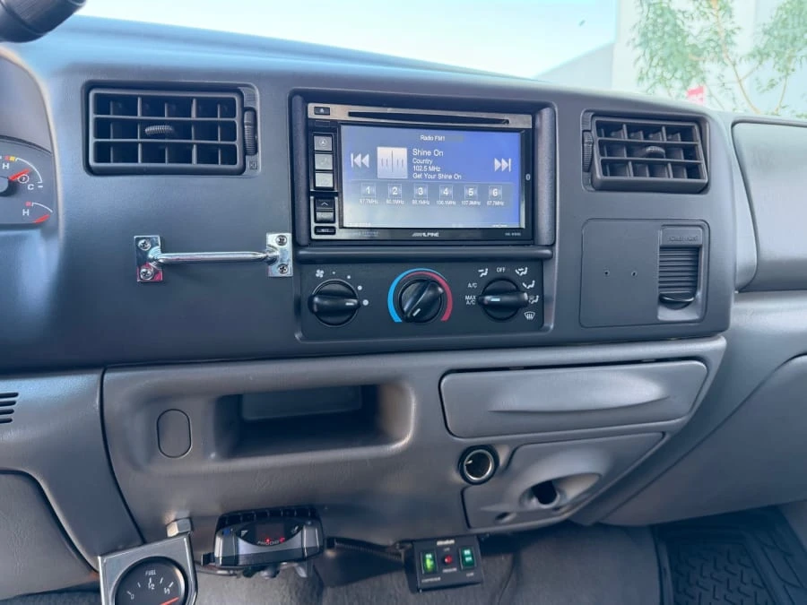 2004 Ford Super Duty 1st Gen - Image 17 of 19