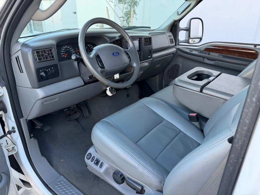 2004 Ford Super Duty 1st Gen - Image 10 of 19