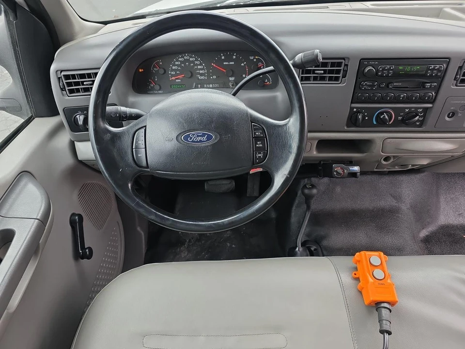 2004 Ford Super Duty 1st Gen - Image 6 of 21