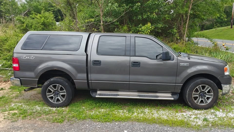 2004 Ford F-Series - Image 17 of 18