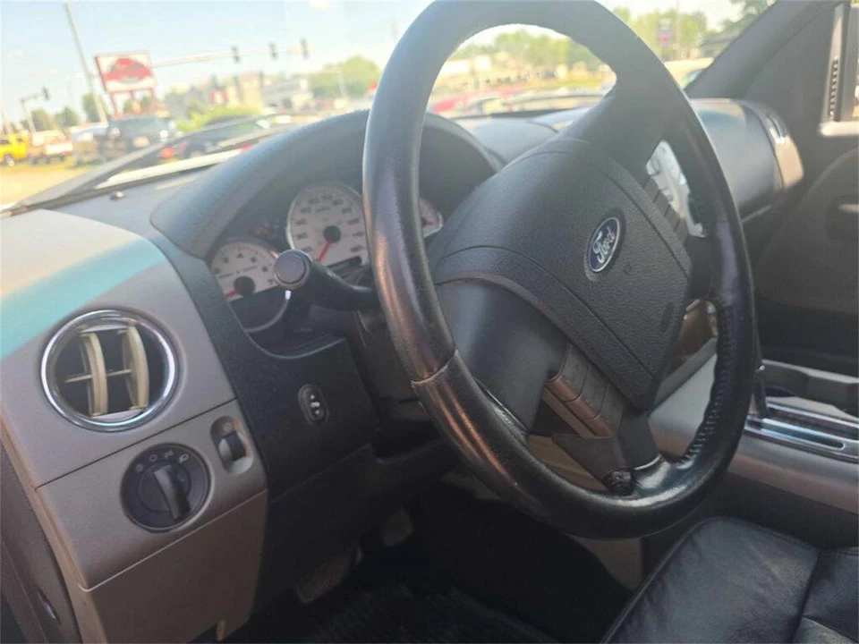 2004 Ford F-150 10th Gen - Image 27 of 31