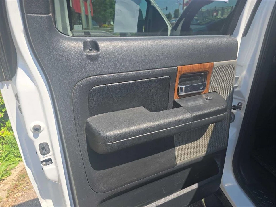 2004 Ford F-150 10th Gen - Image 30 of 31