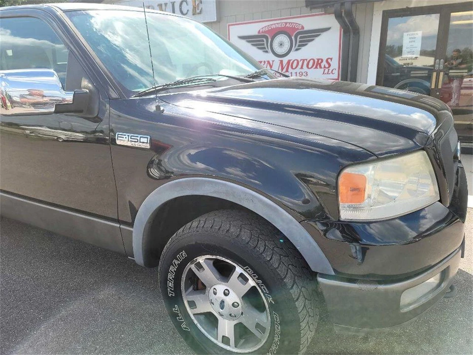 2004 Ford F-150 10th Gen - Image 5 of 31