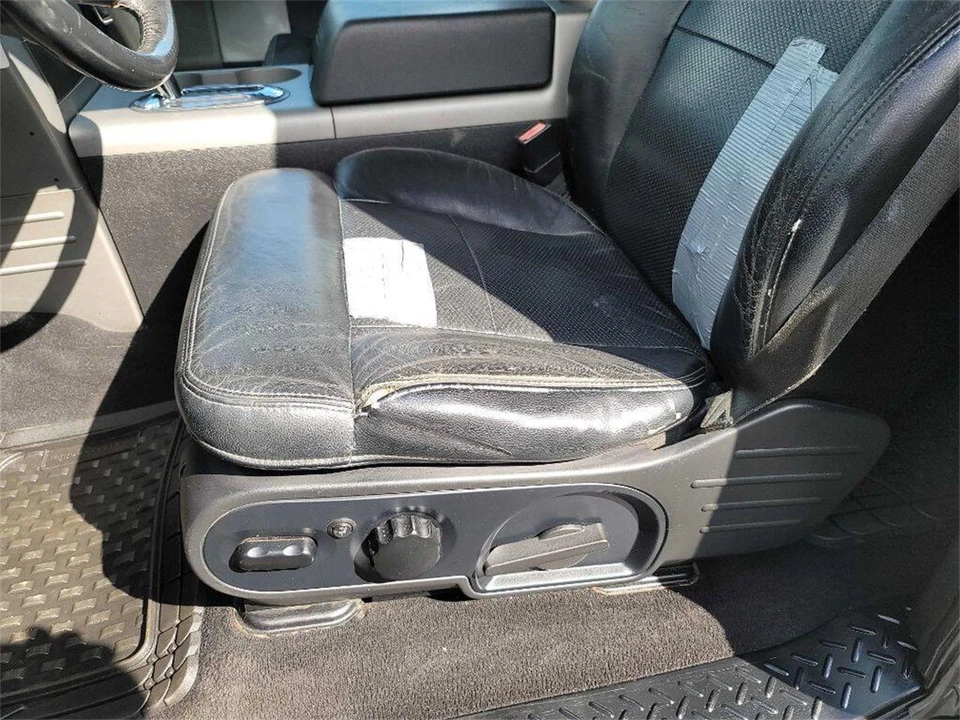 2004 Ford F-150 10th Gen - Image 28 of 31