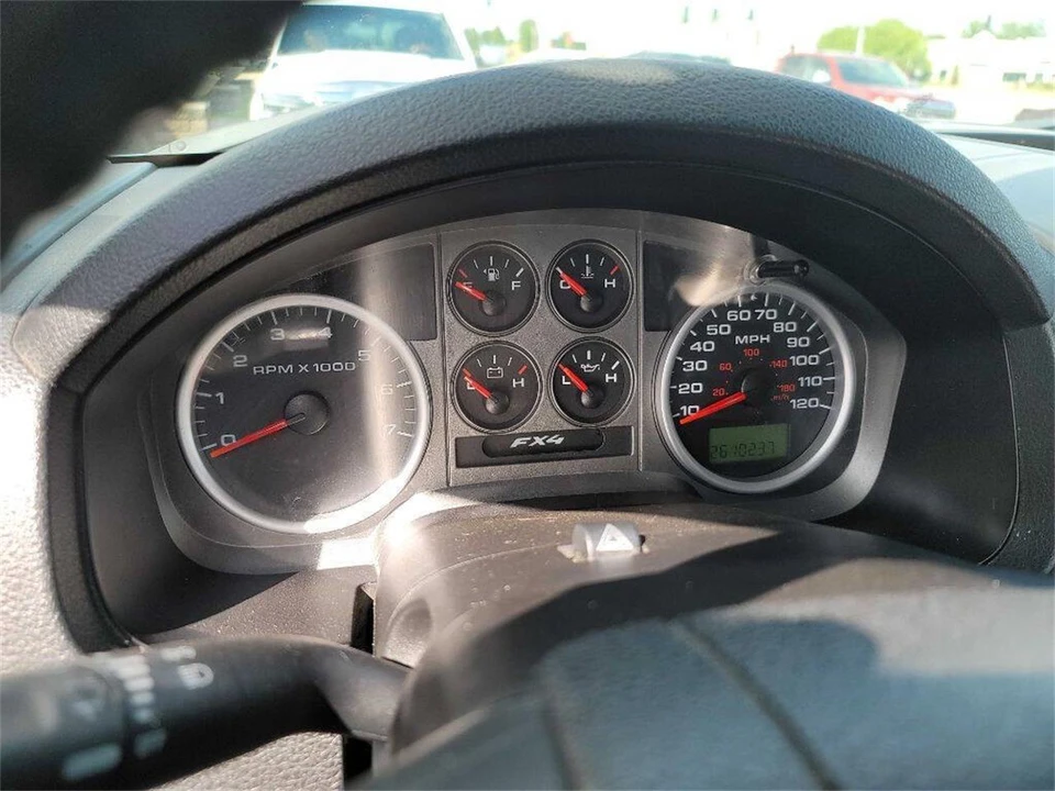 2004 Ford F-150 10th Gen - Image 30 of 31