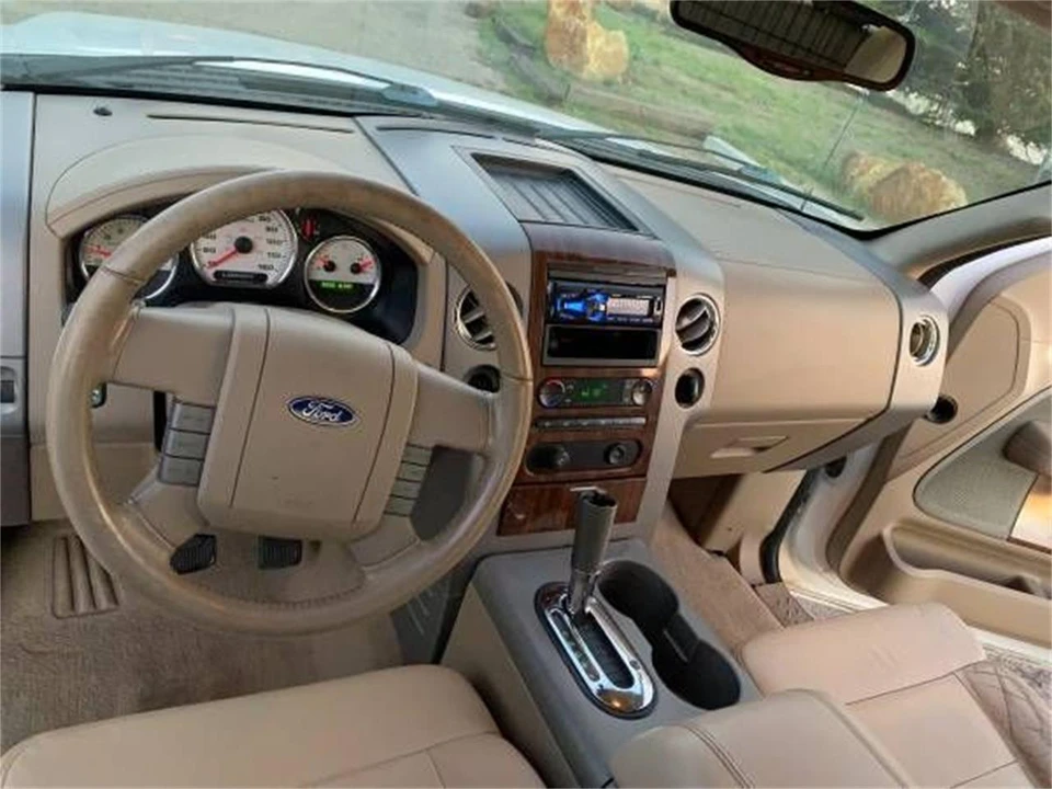 2004 Ford F-150 10th Gen - Image 2 of 10