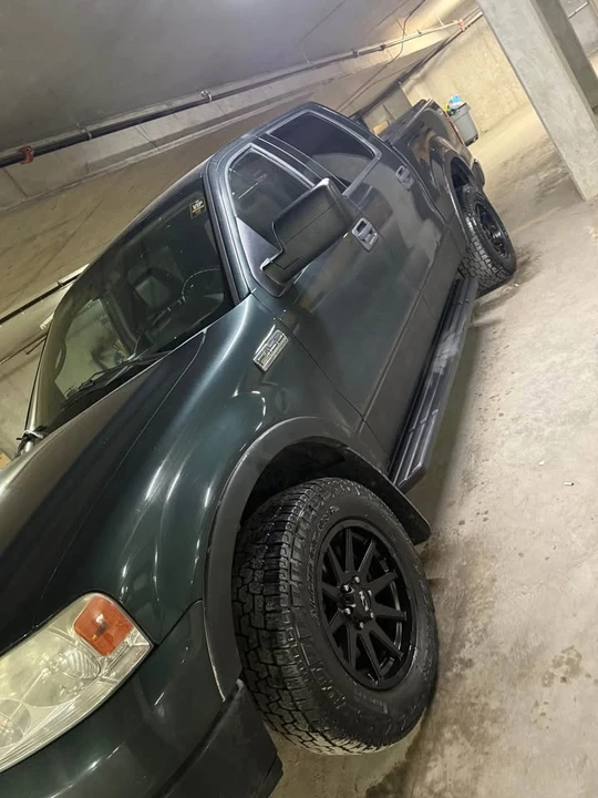 2004 Ford F-150 10th Gen - Image 2 of 5