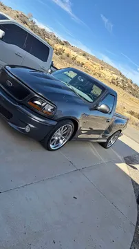 2004 Ford F150 Lightning Lightning
