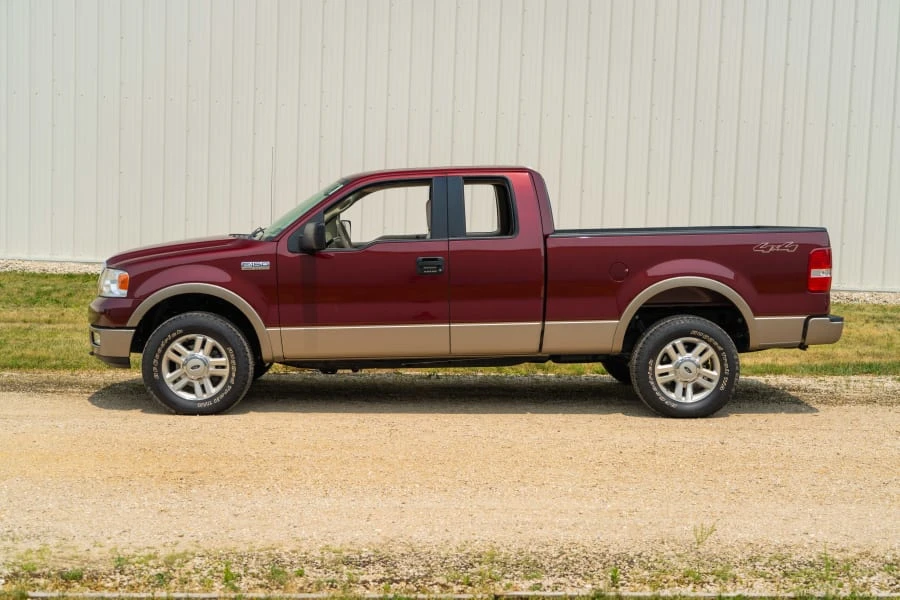 2004 Ford F-Series - Image 2 of 15