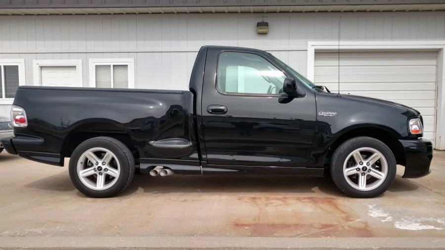 2004 Ford F-Series - Image 2 of 3