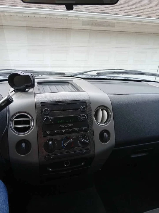 2004 Ford F-150 10th Gen - Image 4 of 10