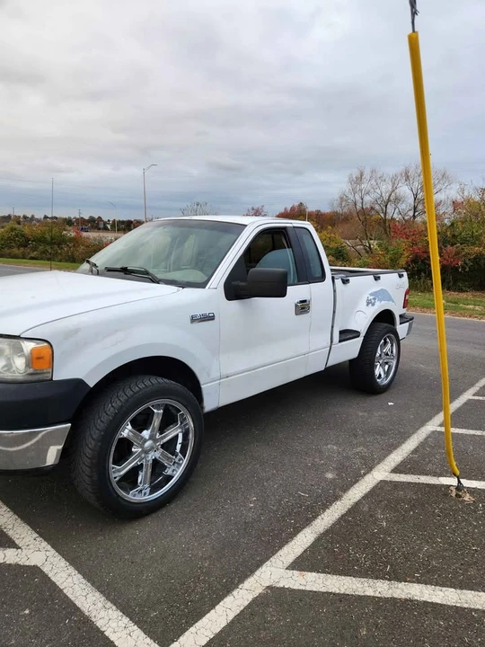 2004 Ford F-150 10th Gen - Image 5 of 8