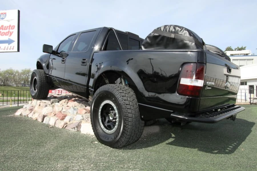 2004 Ford F-Series - Image 2 of 8