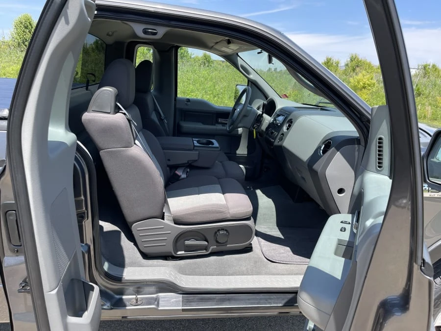 2004 Ford F-150 11th Gen - Image 15 of 24