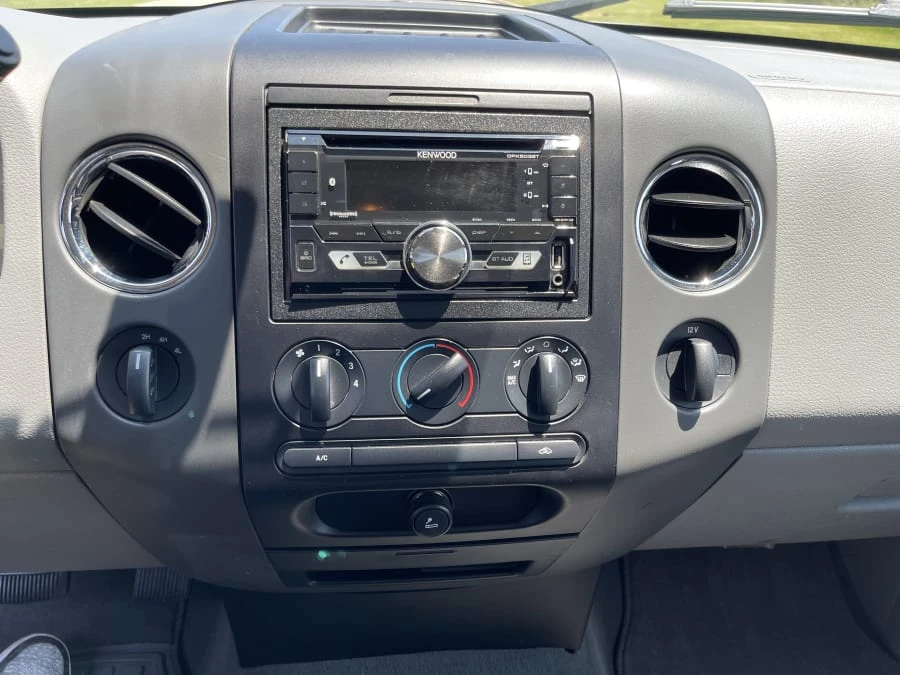 2004 Ford F-150 11th Gen - Image 17 of 24