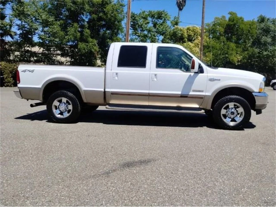 2004 Ford F-Series - Image 17 of 20