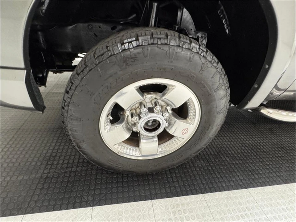 2004 Ford Super Duty 1st Gen - Image 11 of 31