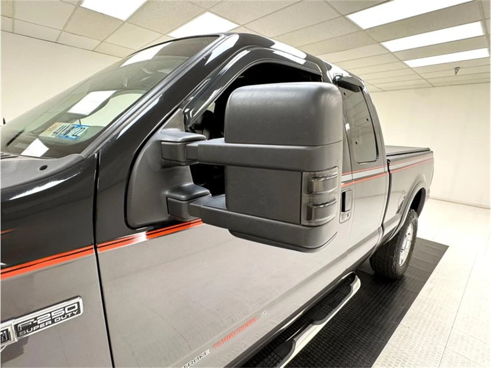 2004 Ford Super Duty 1st Gen - Image 15 of 31