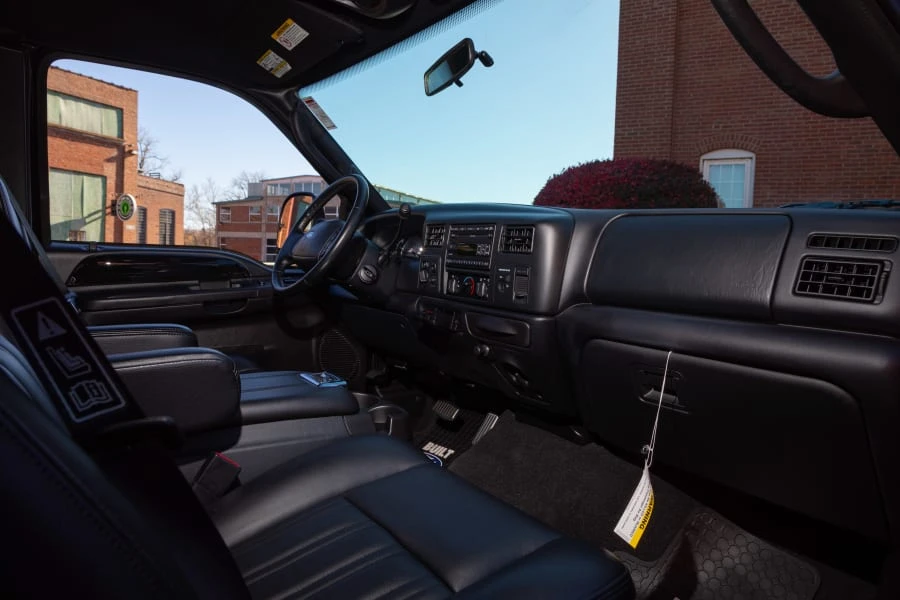 2004 Ford Super Duty 1st Gen - Image 19 of 31
