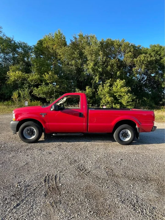 2004 Ford Super Duty 1st Gen - Image 2 of 15