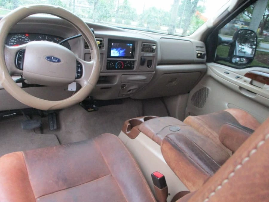 2004 Ford Super Duty 1st Gen - Image 6 of 7