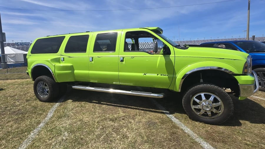2004 Ford Super Duty 1st Gen - Image 4 of 31