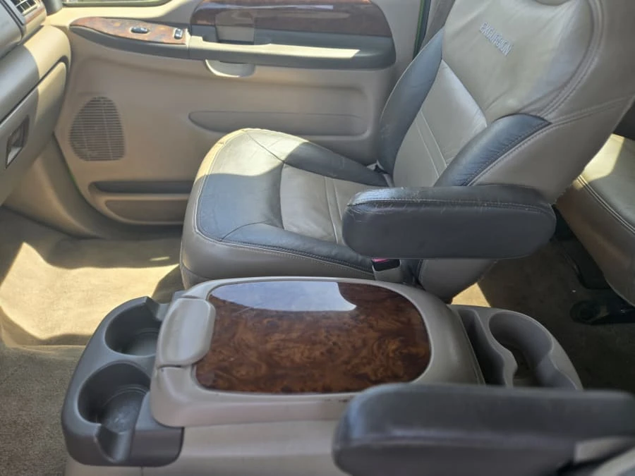 2004 Ford Super Duty 1st Gen - Image 16 of 31