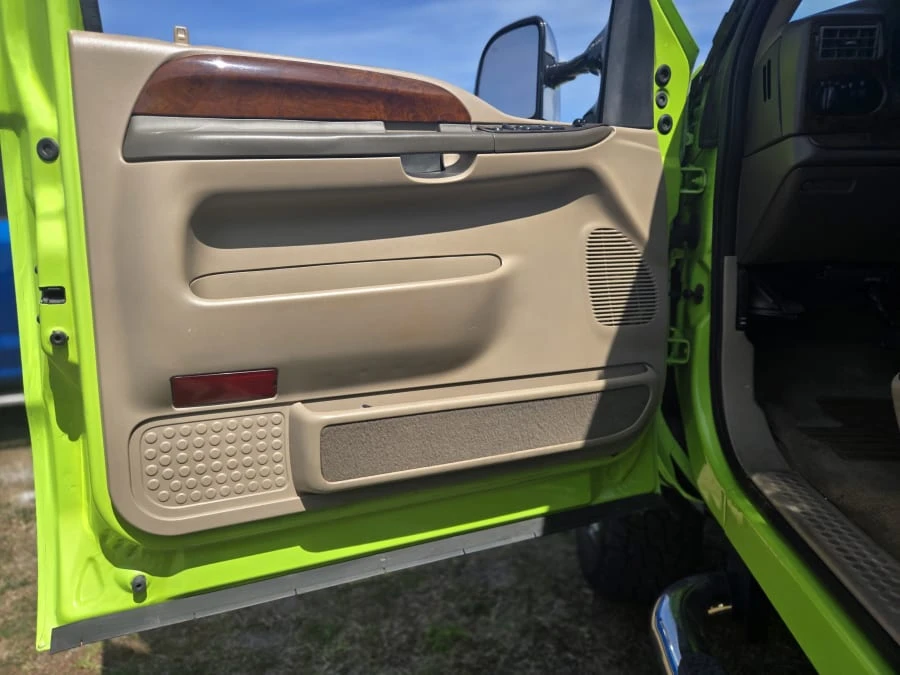 2004 Ford Super Duty 1st Gen - Image 20 of 31