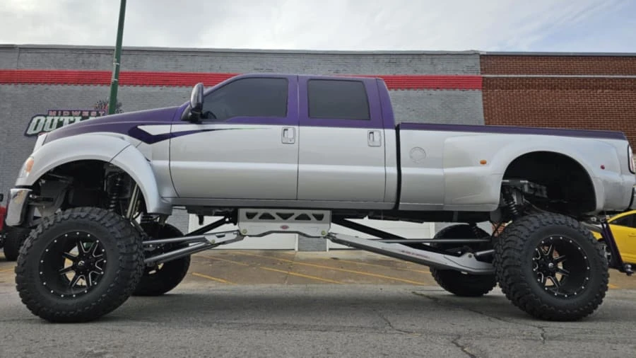 2004 Ford Super Duty 1st Gen - Image 8 of 14